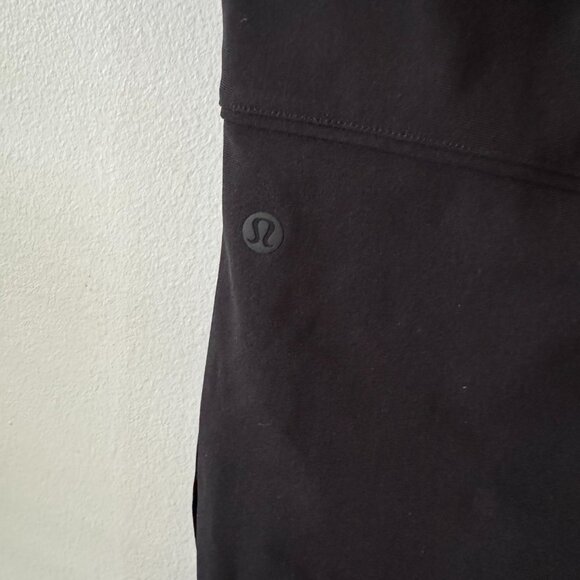 Lululemon Essential High-Rise Trouser - Picture 4 of 8